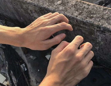 qq签名男生伤感心情不好 太过热情不被珍惜是真理_QQ签名