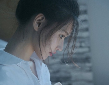 扣扣伤感个性签名女生很丧 心情很差的负能量签名_QQ签名