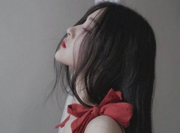 女生感到心累的个性签名伤感 心冷了人累了个性签名_QQ签名