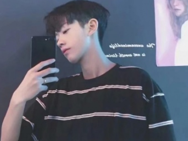 男生看了想哭的伤感签名 失恋了很难过的个性签名_QQ签名