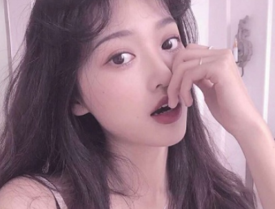 伤感个性签名女生等一个人 女生伤透了心的签名大全_QQ签名
