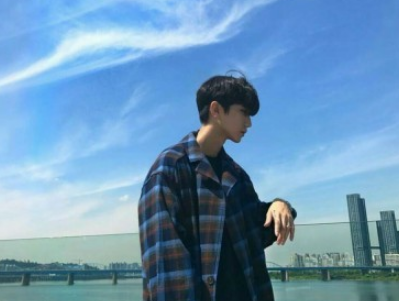 男生微信伤感个性签名大全 眼泪让我知道爱过你要忘记_QQ签名