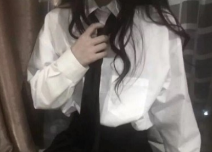 不敢爱也忘不了的个性签名 被爱情伤得很深的微信签名_QQ签名