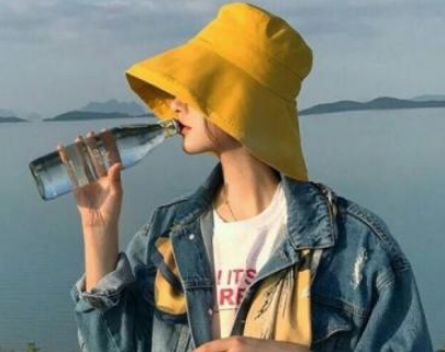 无聊时想太多的伤感个性签名大全 因为我爱你和你没关系_QQ签名