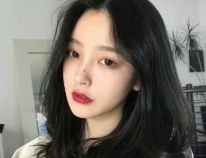 女生伤感微信个性签名大全 没什么故事就是相见无言相爱无缘_QQ签名