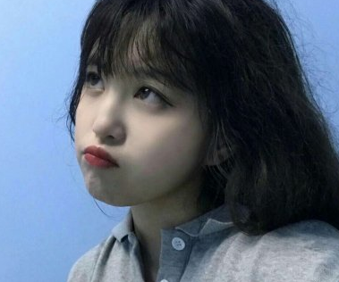 伤感唯美诗意个性签名大全2018 未来那么远你在谁身边_QQ签名
