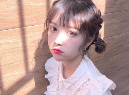 伤感心累个性签名大全2018 一个人就一个人吧少点痛苦_QQ签名
