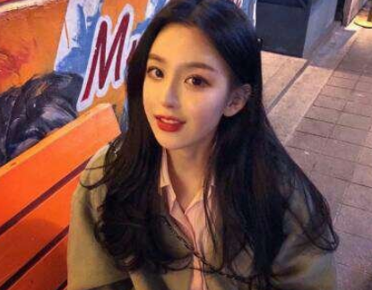 女生爱情个性签名伤感浪漫大全 酒是烈的风是暖的你是我的_QQ签名