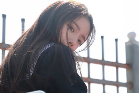 孤独一个人的心情签名伤感2018 我生来孤独热闹全靠自己拥有_QQ签名