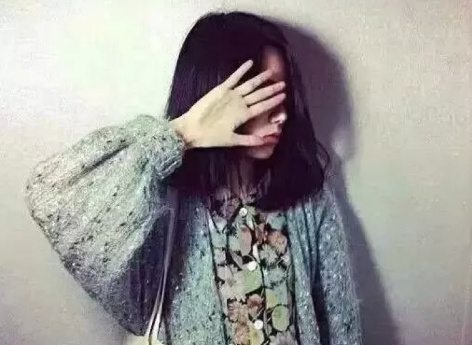 最伤感的签名2018女生心碎让人想哭 我的付出却成了你的包袱_QQ签名