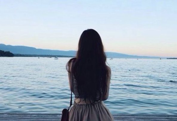 关于怀念以前的经典心情签名短句 适合想念自己的自己_QQ签名