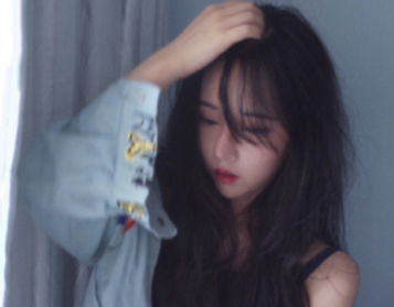 经典的qq非主流伤感个性签名 那一年还不懂什么是沉淀_QQ签名