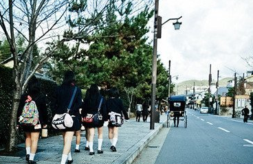 毕业伤感签名个性精选大全 毕业了酒撒了你也走了_QQ签名