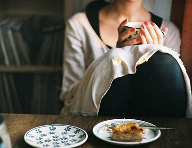 关于失恋的伤感个性签名女生精选 结束却那么不明不白_QQ签名