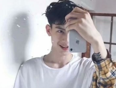 qq网名男生简短好听大全 半真半假_QQ网名