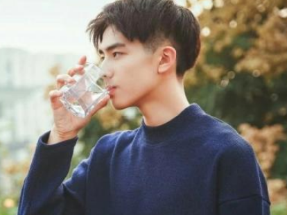2019伤感微信网名男生大全 最新男生网名简单又帅气_QQ网名