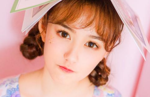 2018唯美简单气质古风女生微信名字 倚窗听花落_QQ网名