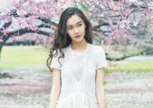 女生成熟感性网名最新2018 喜欢装点糊涂_QQ网名