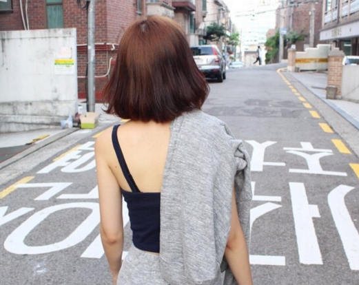 小清新女生网名2018最新 夏季聆听知了的鸣声_QQ网名