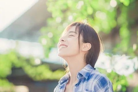 给女朋友的备注特别的昵称2018 给女朋友的备注可爱傻一点_QQ网名