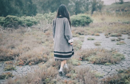 微信昵称女生简短好听又有内涵的 2018最新女生微信昵称精选_QQ网名