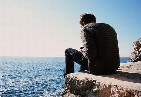 2018伤感的微信名字大全男生版精选 望不到的幸福_QQ网名