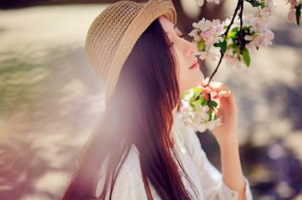 qq名字大全少女心唯美网名2018最新 简单四个字女生网名大全_QQ网名