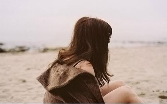 2018年好听的名字女生分手网名精选 我假装放手你却真走_QQ网名