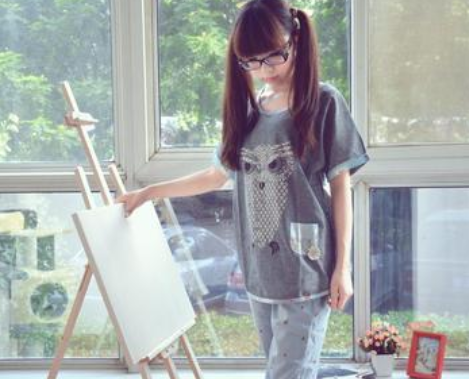 2018年好听的名字女生小清新网名大全 等待是无言的情话_QQ网名
