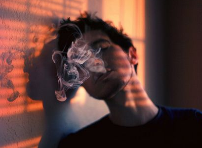 最吸引女生的男生网名霸气酷炫 待我称王带你狂_QQ网名