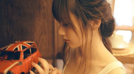 关于爱情网名女生最新版 拥抱没有时限_QQ网名
