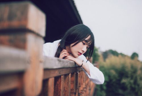 2015女生小清新唯美qq网名 爱那么短遗忘那么长_QQ网名