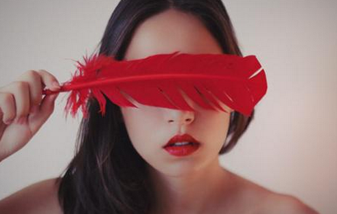 失恋心酸的qq女生网名2015 一笔一画勾勒回忆_QQ网名