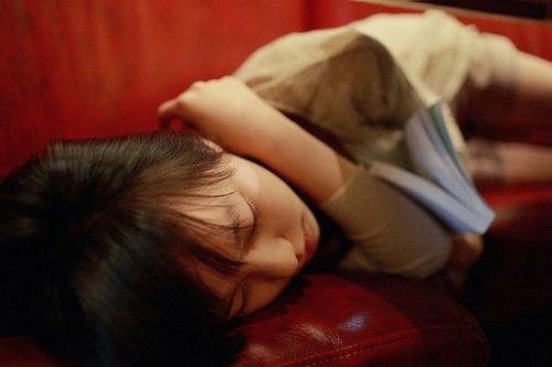 伤感脆弱的qq女生网名大全2014最新版 爱会在灰烬里重生_QQ网名