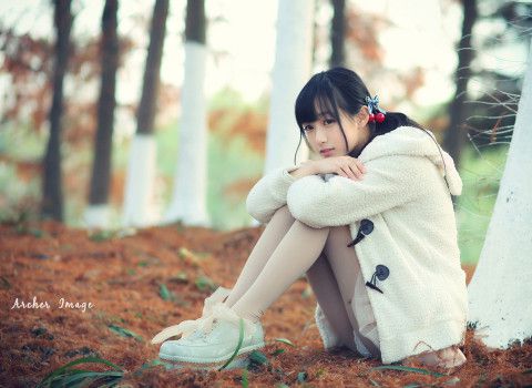 专属超萌妹子的qq网名 柠檬树下稚气的少女_QQ网名
