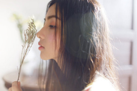 生活好累好压抑的说说 你太过在乎就是失去的开始_QQ说说