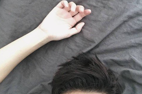 一个人孤独的伤感心情说说 单身狗专属的心情说说_QQ说说