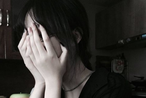 伤感怀念系列空间说说大全 那些说到心坎的伤感句子_QQ说说