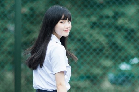 青春系列唯美伤感微信说说大全 青春怀旧的唯美伤感句子_QQ说说