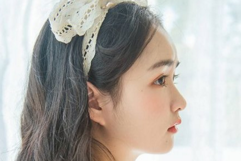 对人生很无奈的心情说说伤感大全 错的时间遇上对的人是一场伤_QQ说说