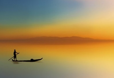 最伤感的说说听的想哭女生版 不主动会失去太主动他会嫌弃_QQ说说